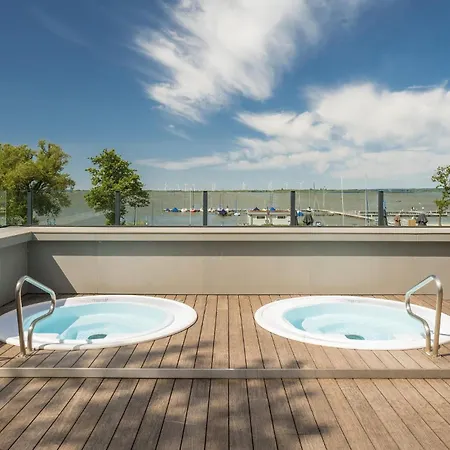 Awesome In Lembruch-duemmer With Wifi Casa vacanze